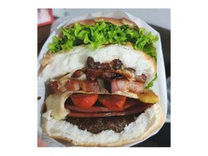 imagem do produto X tudo com 2 hambúrguers