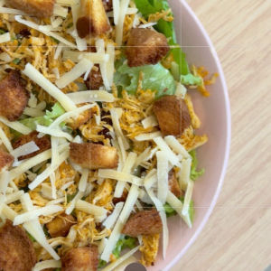 imagem do produto salada caesar de frango