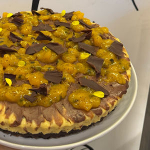 imagem do produto torta chocolate com maracujá