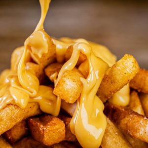 imagem do produto FRITAS COM CHEDDAR ( P , M e G )