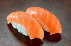 imagem do produto Sushi Salmão 5 und.