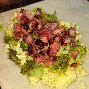 imagem do produto Brócolis com Queijo e Bacon