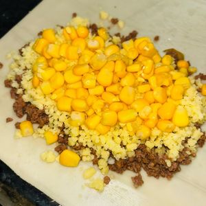 imagem do produto Carne com Queijo e Milho 