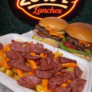 imagem do produto Combo casal fritas com chaddaer e calabresa