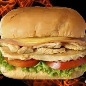 imagem do produto X Frango Salada 