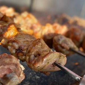 imagem do produto Sobre coxa assada UN.