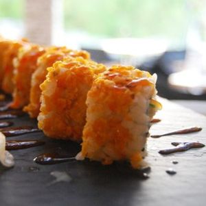 imagem do produto Uramaki Filadelfia Grelhado Doritos 4 Unidades