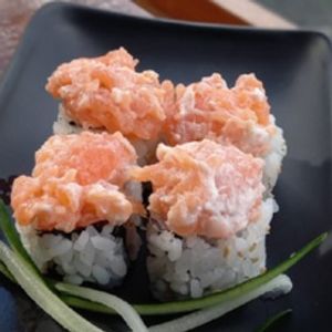 imagem do produto Uramaki Filadelfia Salmão Batido Flambado 8 unidades