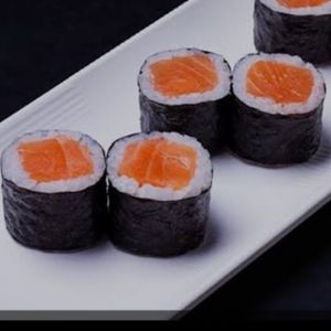 imagem do produto Hossomaki de Salmão 4 Unidades 