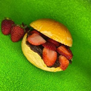 imagem do produto Chocolate com morango 