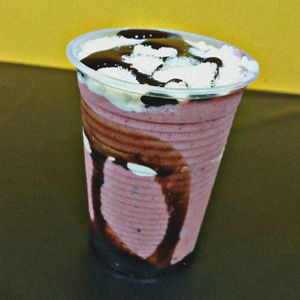 imagem do produto COPO MORANGO AO LEITE 300ML