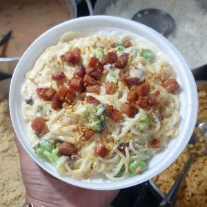 imagem do produto Espaguete ao Molho branco com Brócolis e Bacon