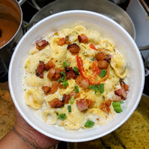 imagem do produto Capeletti ao Molho Branco com Brócolis e Bacon