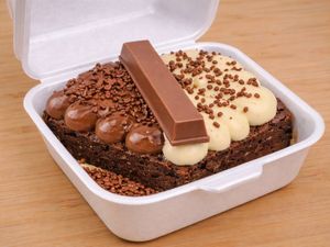 imagem do produto Brownie Kitkat Duo Brigadeiro e Creme 5 leites
