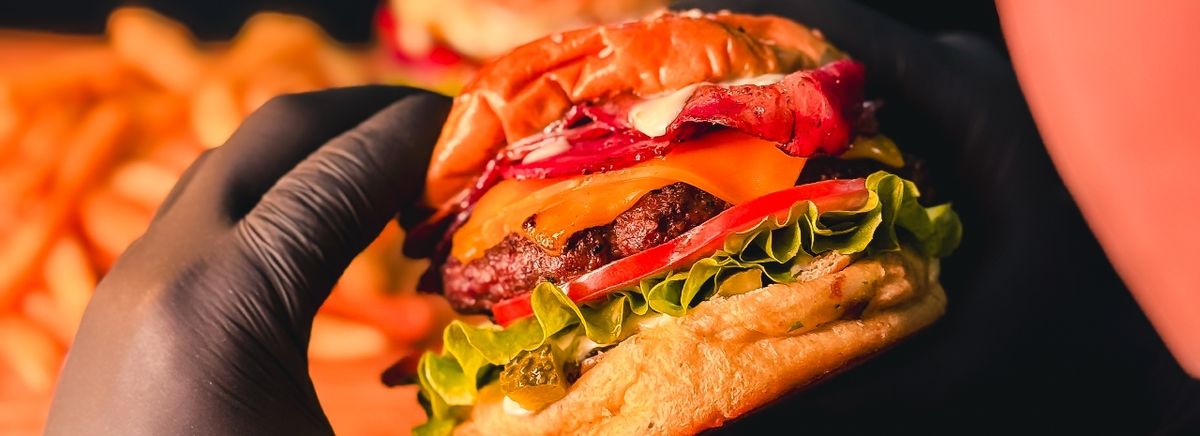 Food truck lavitin logo