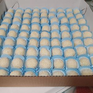 imagem do produto Beijinho (cento)