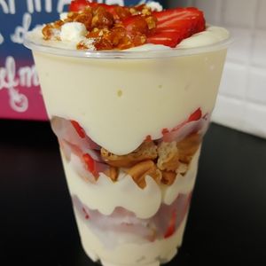 imagem do produto Copo torta morangos 