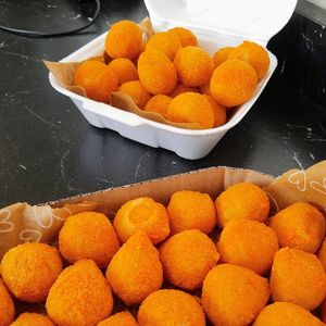 imagem do produto Salgadinhos fritos 50 unidades 