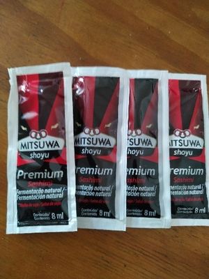 imagem do produto 4 sachê de shoyu mitsuwa Premium