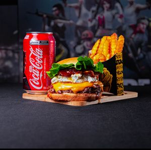 imagem do produto Call of Four Cheese + Fritas + Refri