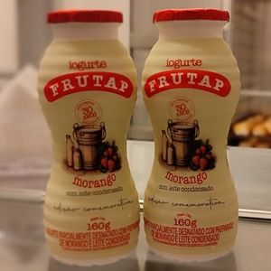 imagem do produto Iogurte frutap ( morango e leite condensado) 
