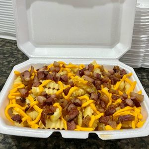 imagem do produto Fritas c/ Bacon e Cheddar