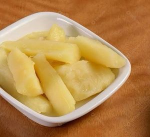 imagem do produto Macaxeira com salsicha ao molho