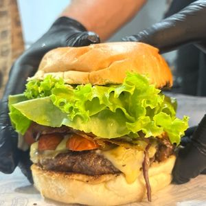 imagem do produto X-Tudo Burguer 