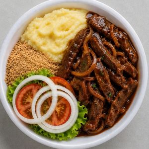 imagem do produto Isca de carne ao molho madeira 
