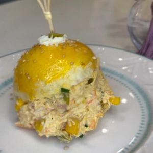 imagem do produto Sanduíche Salpicão: Uma explosão de sabor em cada mordida! 