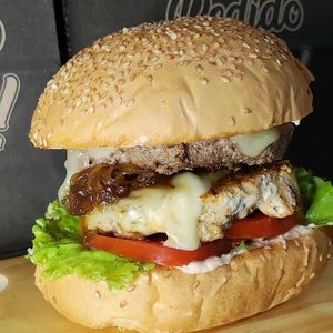 imagem do produto HAMBÚRGUER COLOMBIANO 