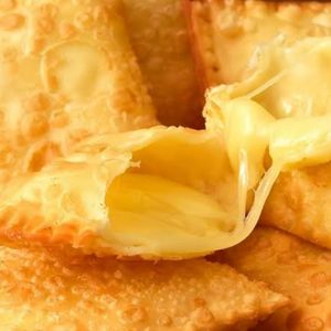 imagem do produto Pastel de 3 queijo 