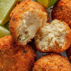 imagem do produto BOLINHO DE BACALHAU