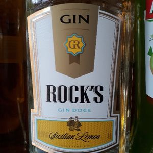 imagem do produto GIN ROCKS LIMÃO SECILIANO