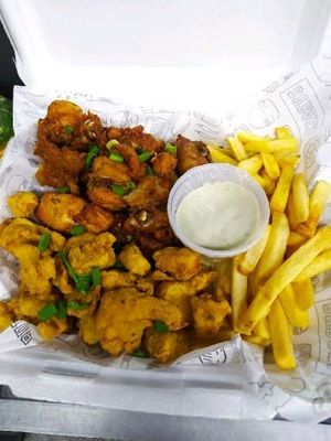 imagem do produto 1.100kg Frango Misto (Filé Frango e Frango a Passarinho) com Batata Fritas