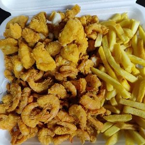 imagem do produto 600g Gorjão de Peixe e 300g Camarão e Fritas