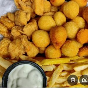 imagem do produto Mega Combo Família 800g Filé de Frango Empanado com Fritas + Bolinha Queijo, + Mini Coxinha (salgado festa) e Batata Frita