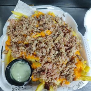 imagem do produto 500g Fritas com Cheddar e Bacon