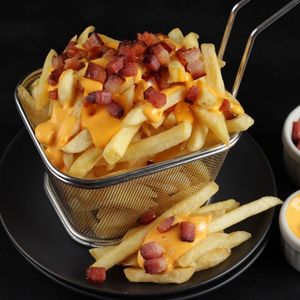 imagem do produto Batata frita com cheddar e bacon 