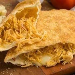 imagem do produto Pastel Grande de Frango e Queijo