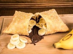 imagem do produto Pastel Grande de Banana com Chocolate