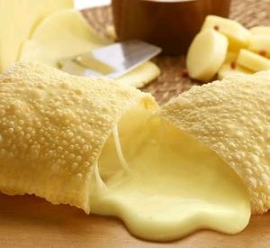 imagem do produto Pastel Grande de Chocolate Branco