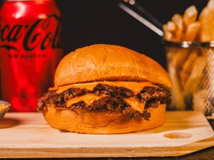 imagem do produto Duplo Smash + Batata e Bebida