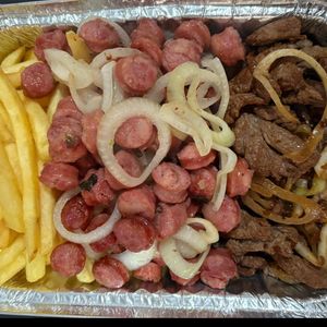 imagem do produto Porção de contrafilé, fritas e linguiça