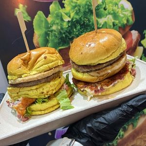 imagem do produto X-Tudo