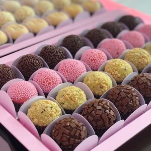 imagem do produto Caixa mista com 12 doces de 20g