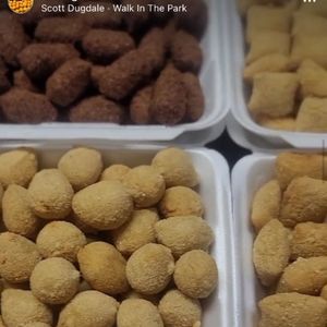 imagem do produto 30 salgadinhos fritos opcao de escolha 