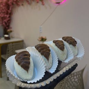 imagem do produto Coxinha de morango - ninho com nutella 