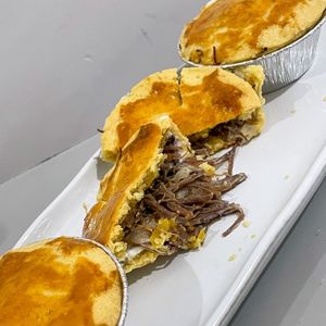 imagem do produto Empada de carne de sol com cream cheese