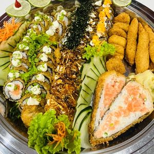 imagem do produto Bonsai 12| 1 hot temaki Filadélfia 6 hot ball 3 tempurá 12 hot Filadélfia 12 hot skin 12 hot Kani 6 hot camarão especial 
